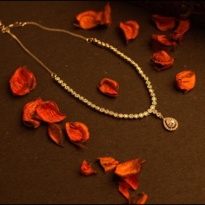 Minimal Necklace